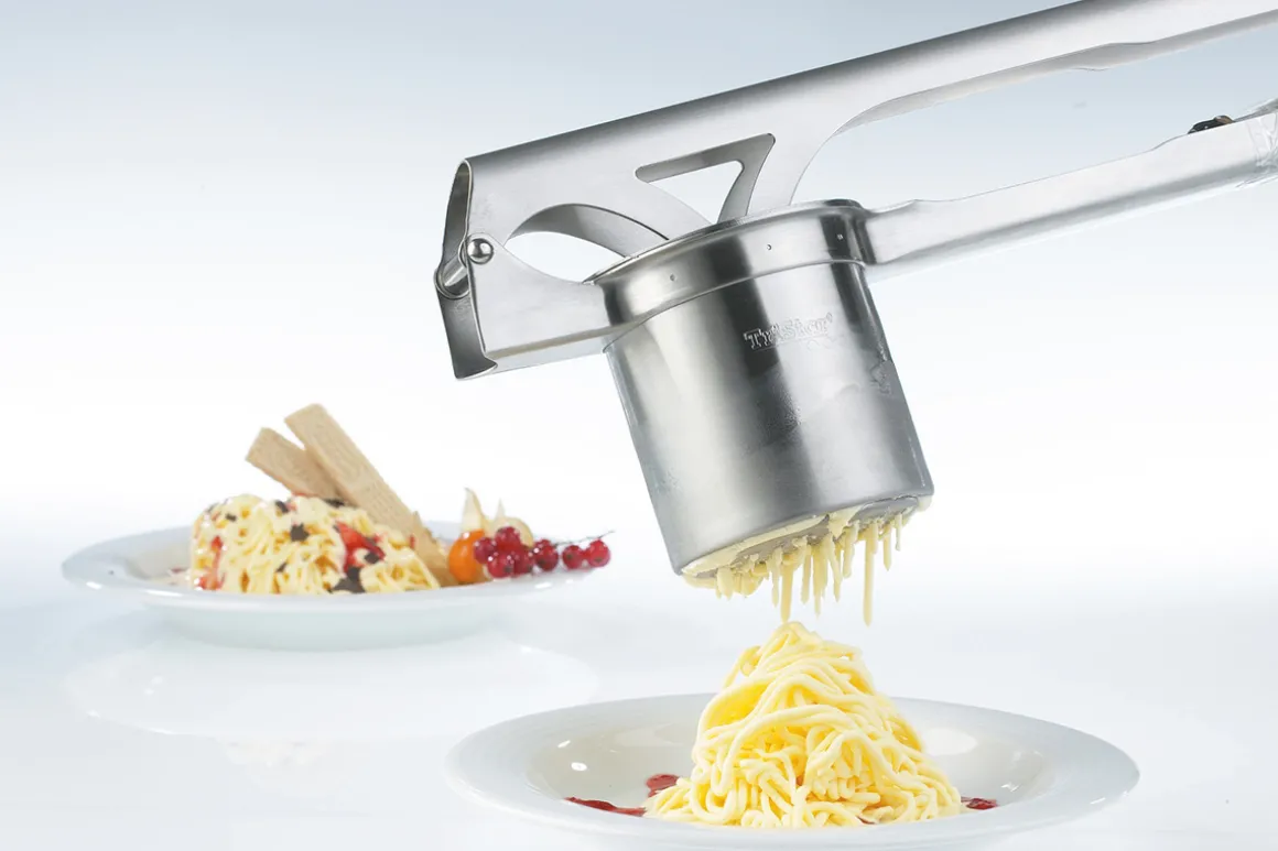 Kartoffel- und Spätzlepresse TRI STAR® mit 3 Lochscheiben